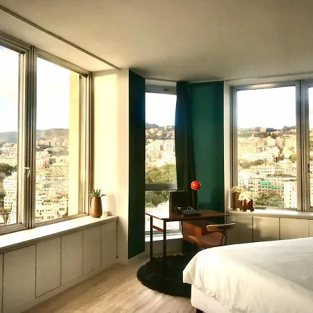 Appartement Penthouse With Spectacular Sea And Views *