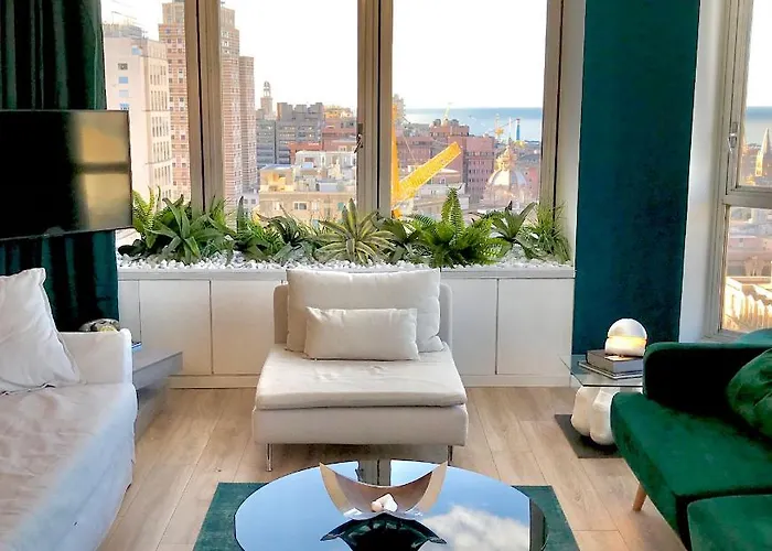 Penthouse With Spectacular Sea And Views Apartmán *